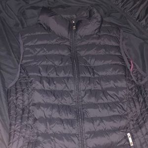 Tommy Hilfiger lightweight puffer vest